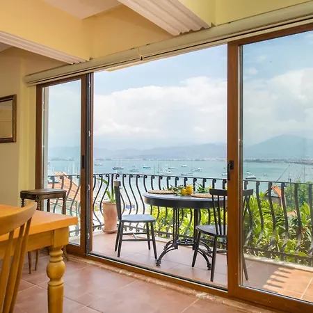 Retro Charm And Vintage Elegance In Karagozler, * Fethiye